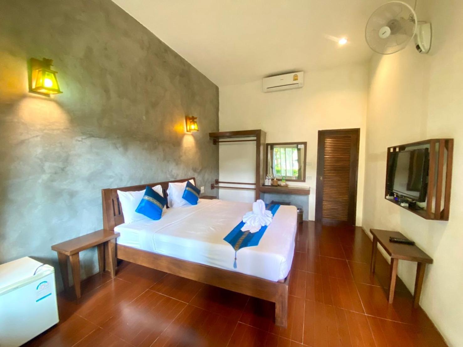 Home Inn Pai Garden Exterior photo